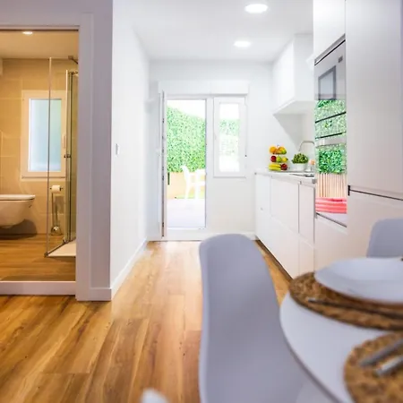 Appartement Nuevo Entre 2 Playas Con Garaje, Terraza, Wifi