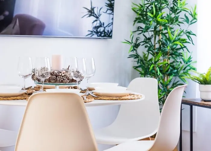 Apartman Nuevo Entre 2 Playas Con Garaje, Terraza, Wifi