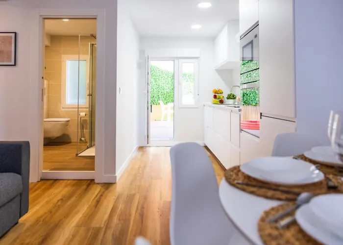 Apartman Nuevo Entre 2 Playas Con Garaje, Terraza, Wifi